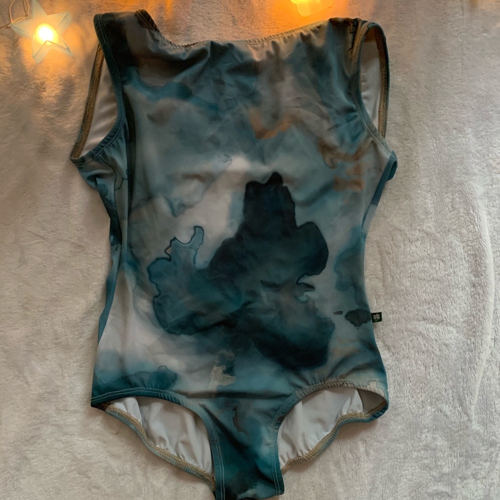 LuckyLeo Allure Large Blue